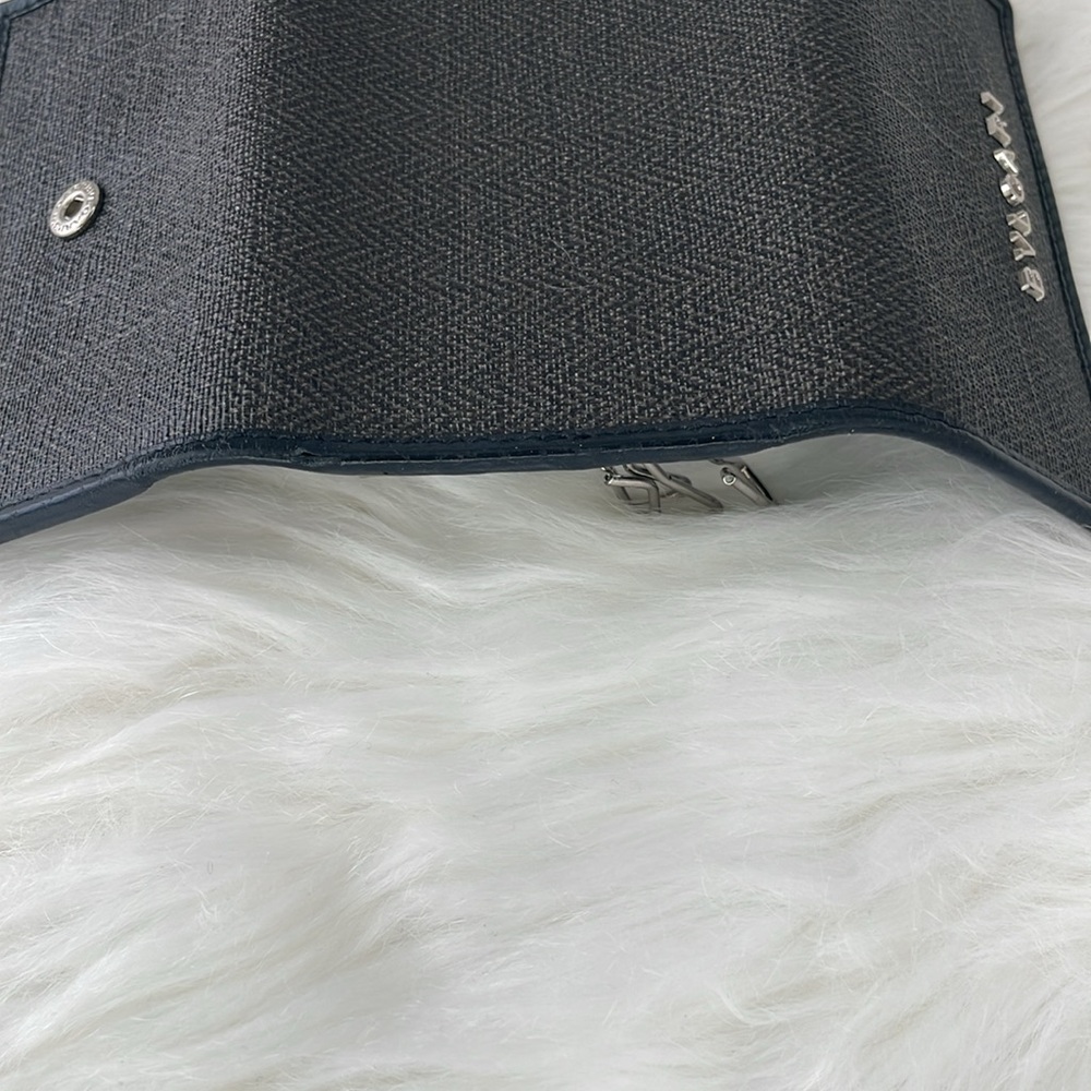 BVLGARI Key & Card Holder - Picture 6 of 12